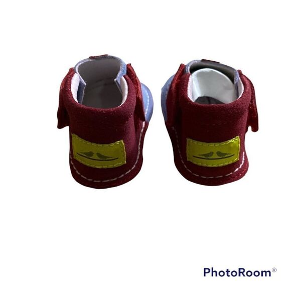 Host Pick! New in Box Kid’s Shoes - Picture 3 of 6